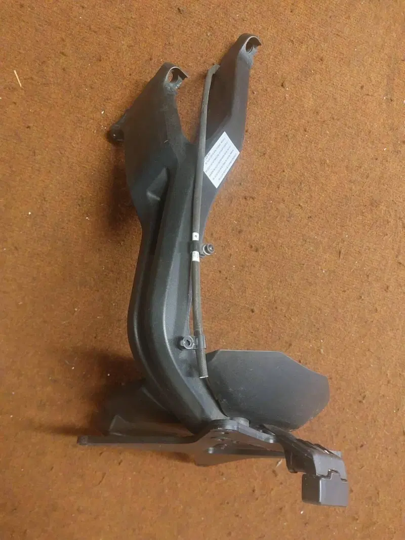 PORTATARGA COMPLETO Ducati (3)