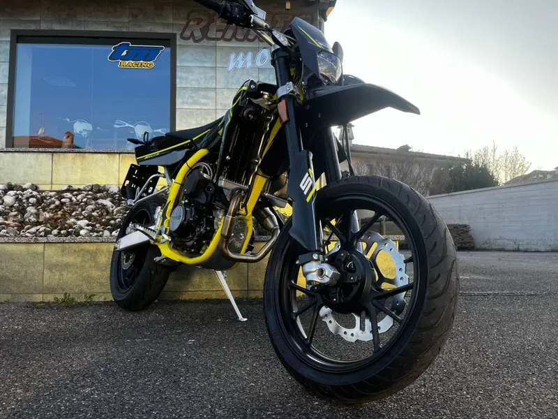 Swm SM 125 R (2022 - 24) (4)