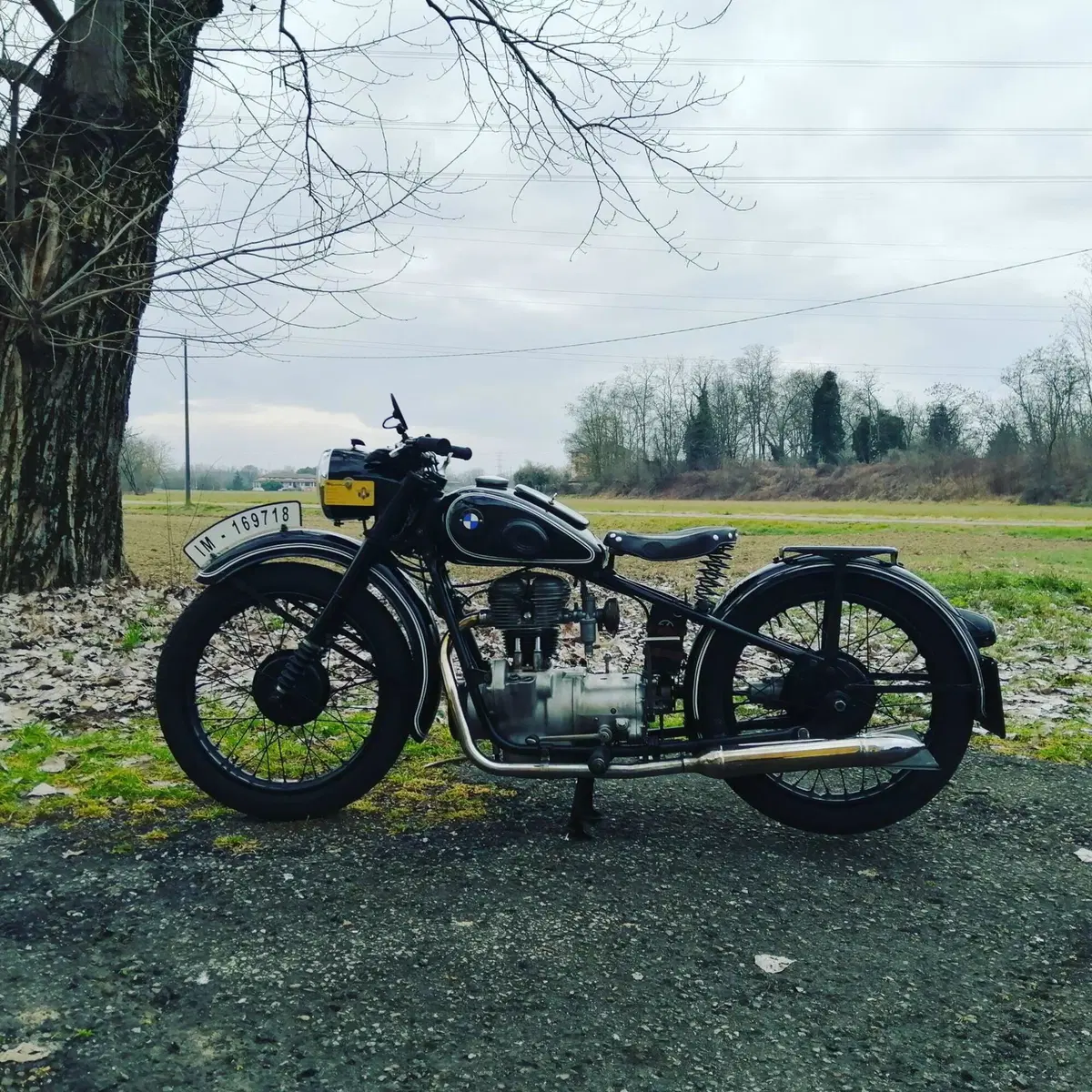 Bmw R24