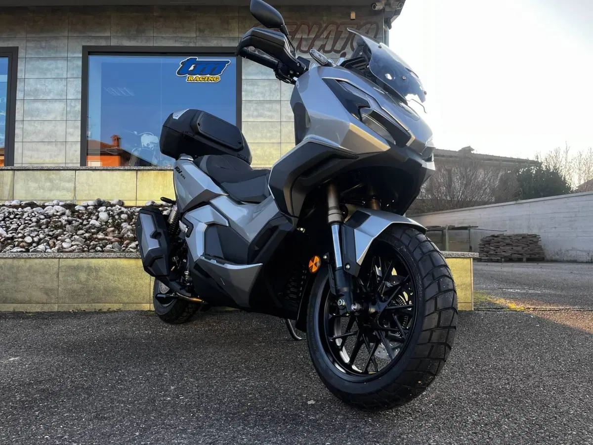 Honda ADV 350 (2022 - 24) (3)