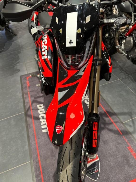 Ducati Hypermotard 698 Mono RVE (2024) (2)