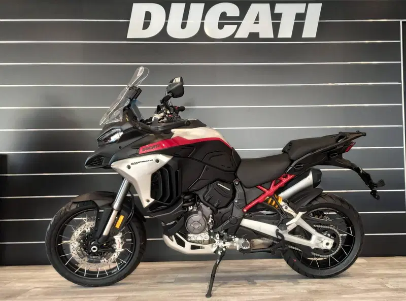 Ducati Multistrada V4 Rally (2026)