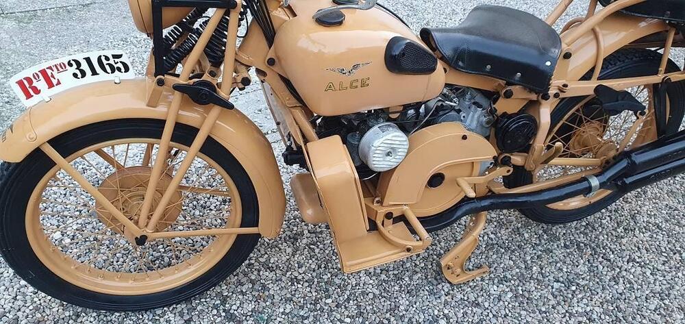 Moto Guzzi ALCE (2)