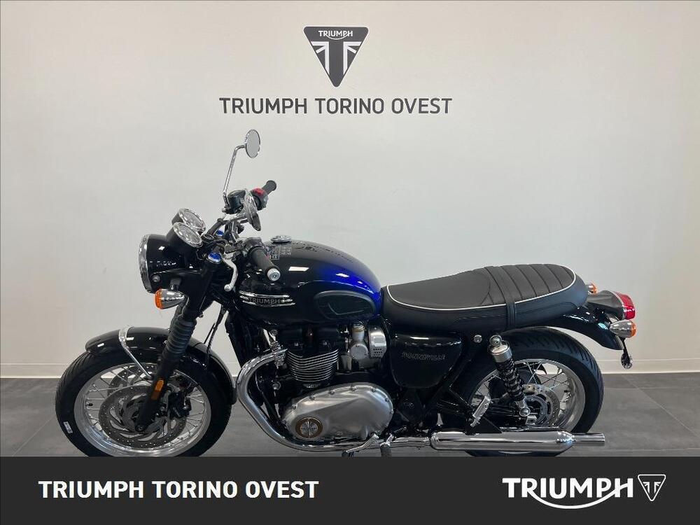 Triumph Bonneville T120 (2021 - 24) (3)