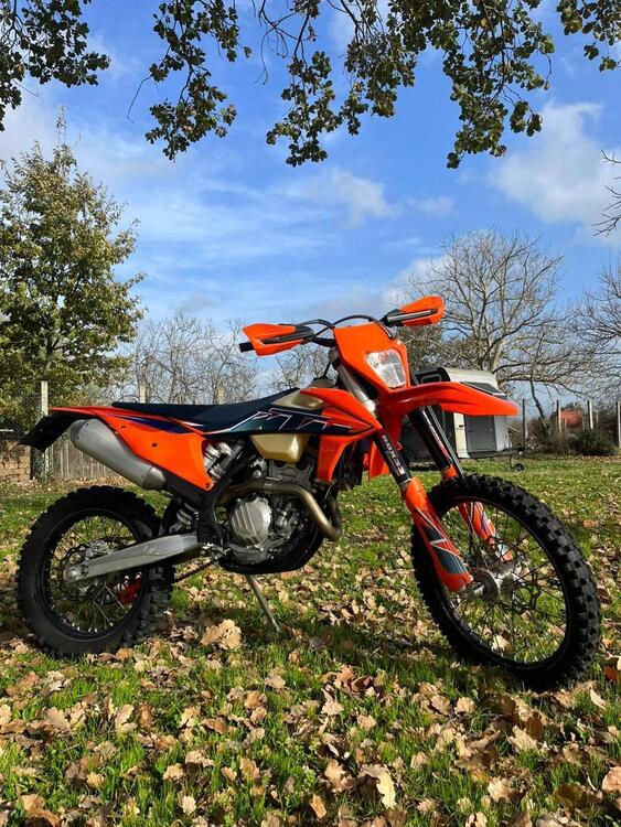 KTM EXC 250 F (2022) (3)