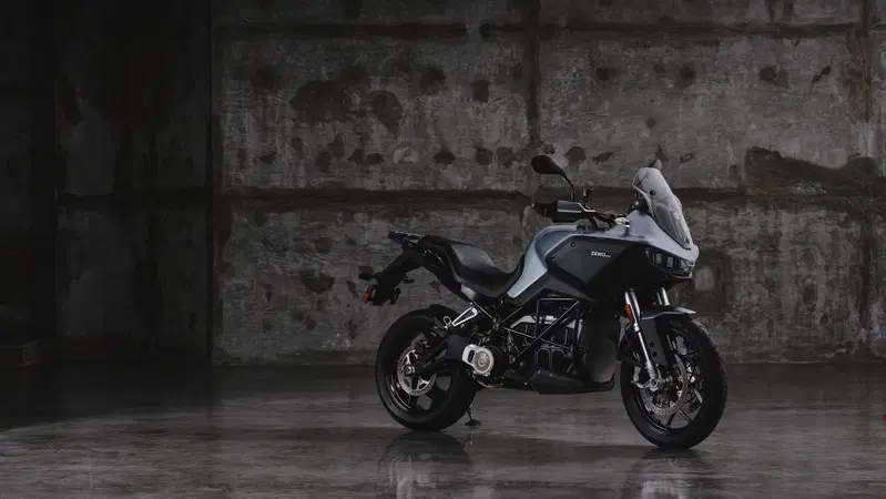 Zero SR MY24 e DSR MY24, le elettriche A2. Ecco i prezzi