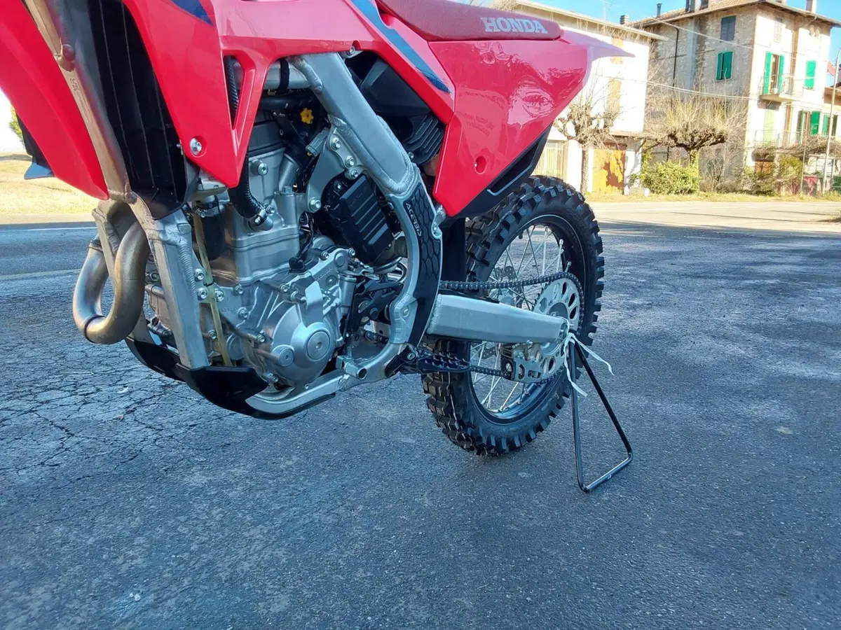 Honda CRF 250R (2023) (2)