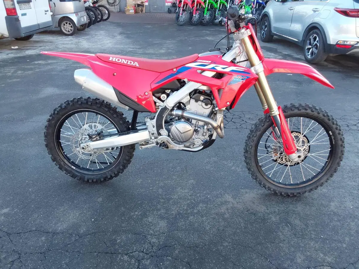 Honda CRF 250R (2023) (5)