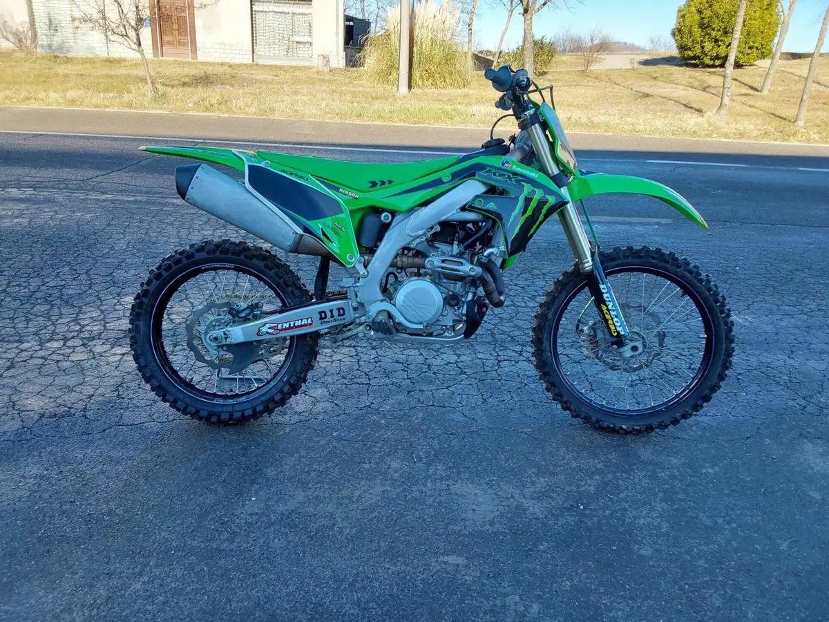 Kawasaki KX450F (2019)