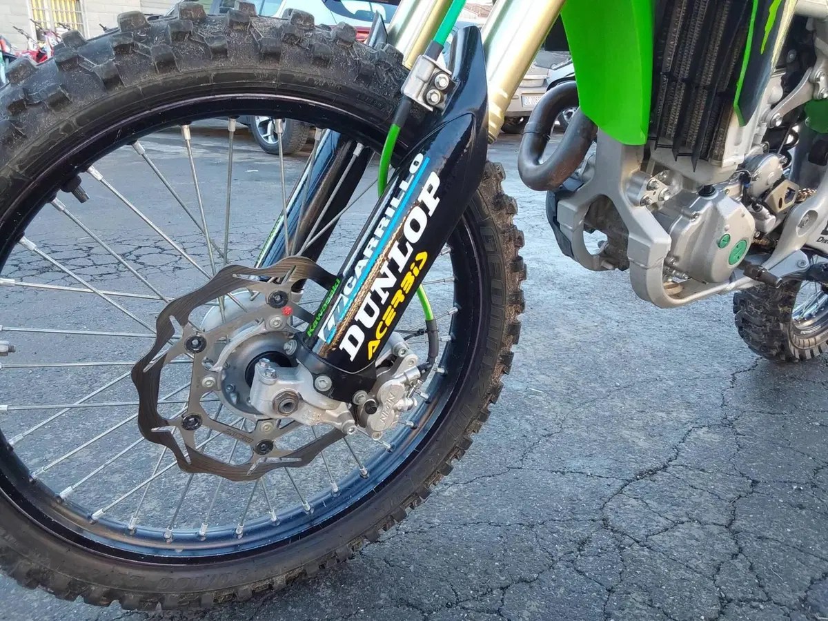 Kawasaki KX450F (2019) (7)