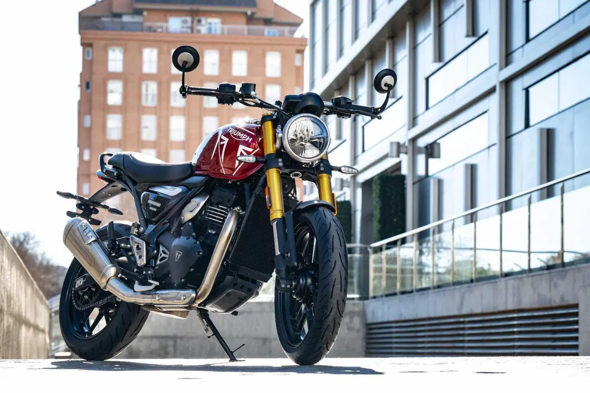Triumph Speed 400 TEST: stile, prestazioni e divertimento a meno di 6.000 euro [VIDEO & GALLERY] (19)