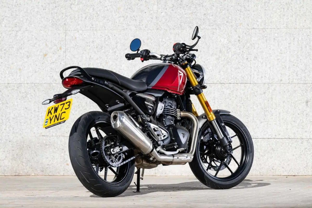 Triumph Speed 400 TEST: stile, prestazioni e divertimento a meno di 6.000 euro [VIDEO & GALLERY] (37)
