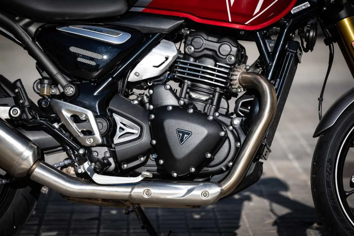 Triumph Speed 400 TEST: stile, prestazioni e divertimento a meno di 6.000 euro [VIDEO & GALLERY] (46)