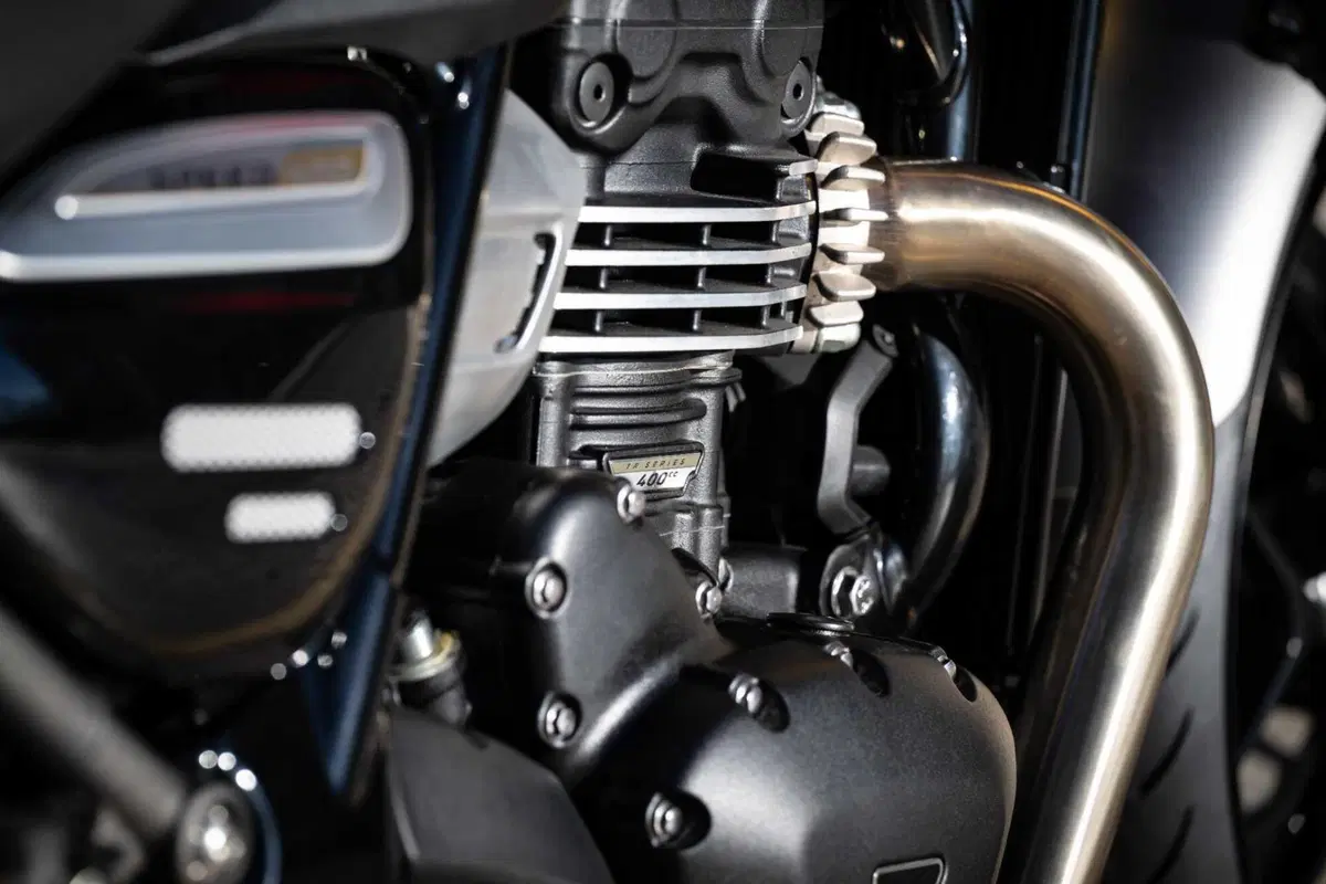 Triumph Speed 400 TEST: stile, prestazioni e divertimento a meno di 6.000 euro [VIDEO & GALLERY] (48)