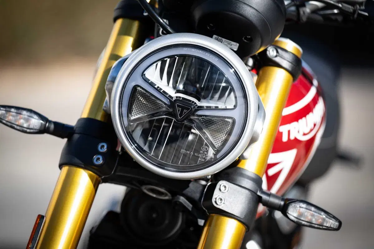 Triumph Speed 400 TEST: stile, prestazioni e divertimento a meno di 6.000 euro [VIDEO & GALLERY] (57)