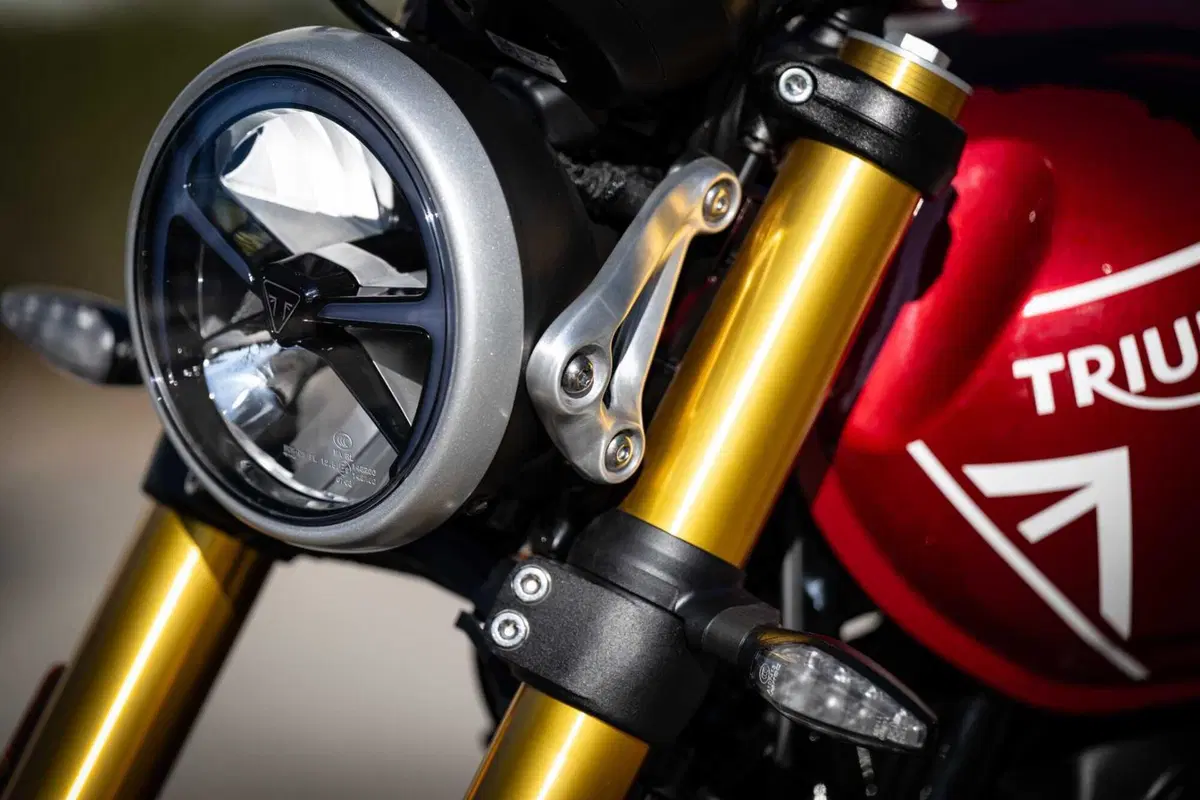 Triumph Speed 400 TEST: stile, prestazioni e divertimento a meno di 6.000 euro [VIDEO & GALLERY] (60)
