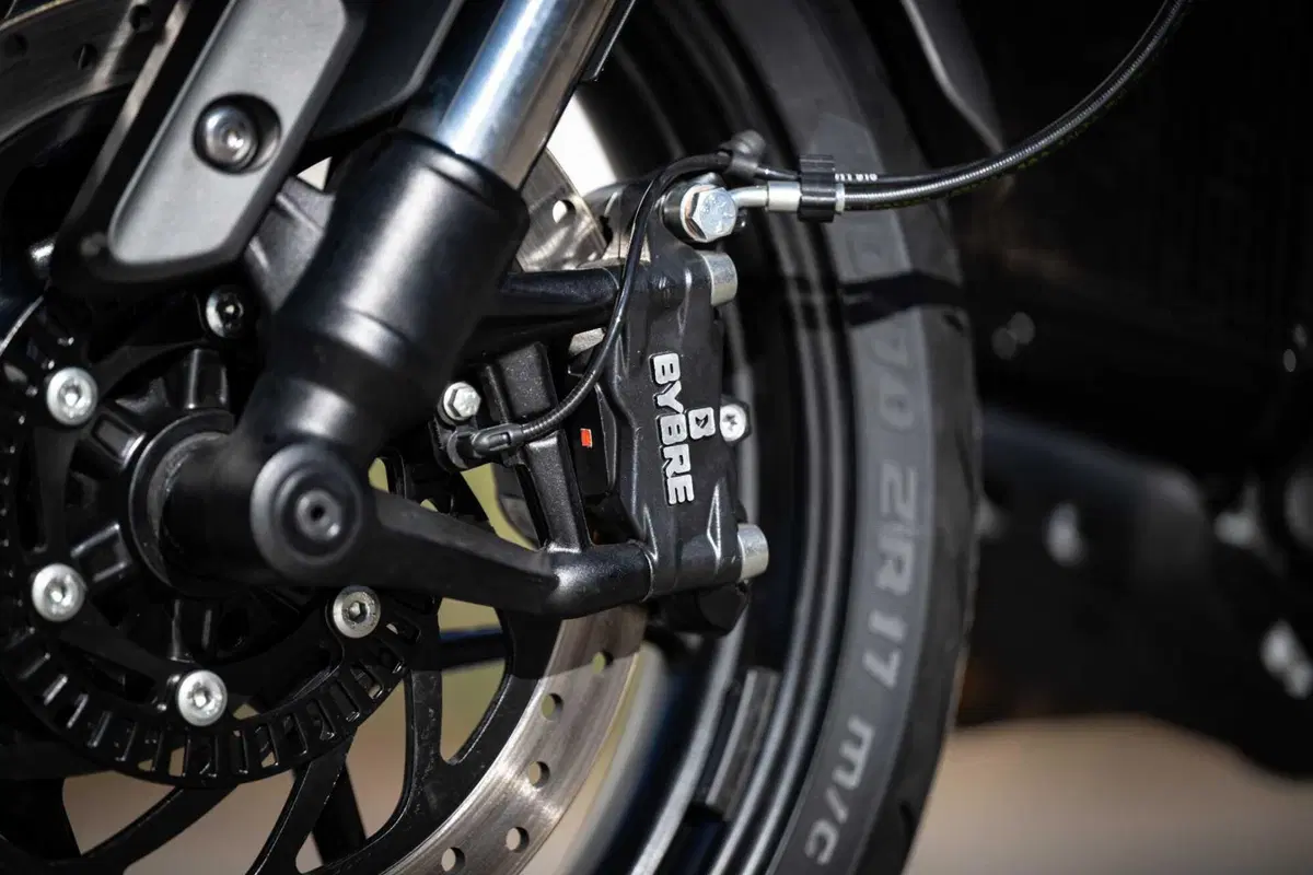 Triumph Speed 400 TEST: stile, prestazioni e divertimento a meno di 6.000 euro [VIDEO & GALLERY] (61)