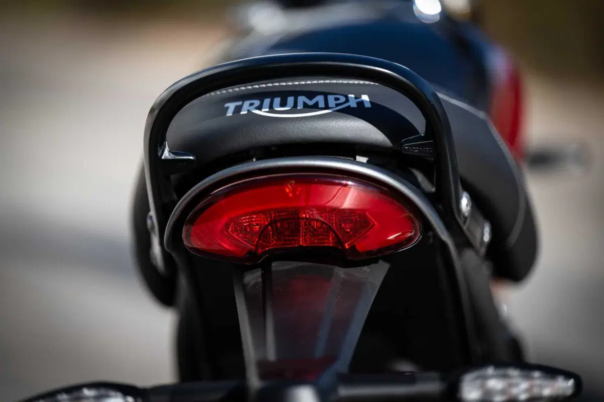 Triumph Speed 400 TEST: stile, prestazioni e divertimento a meno di 6.000 euro [VIDEO & GALLERY] (74)
