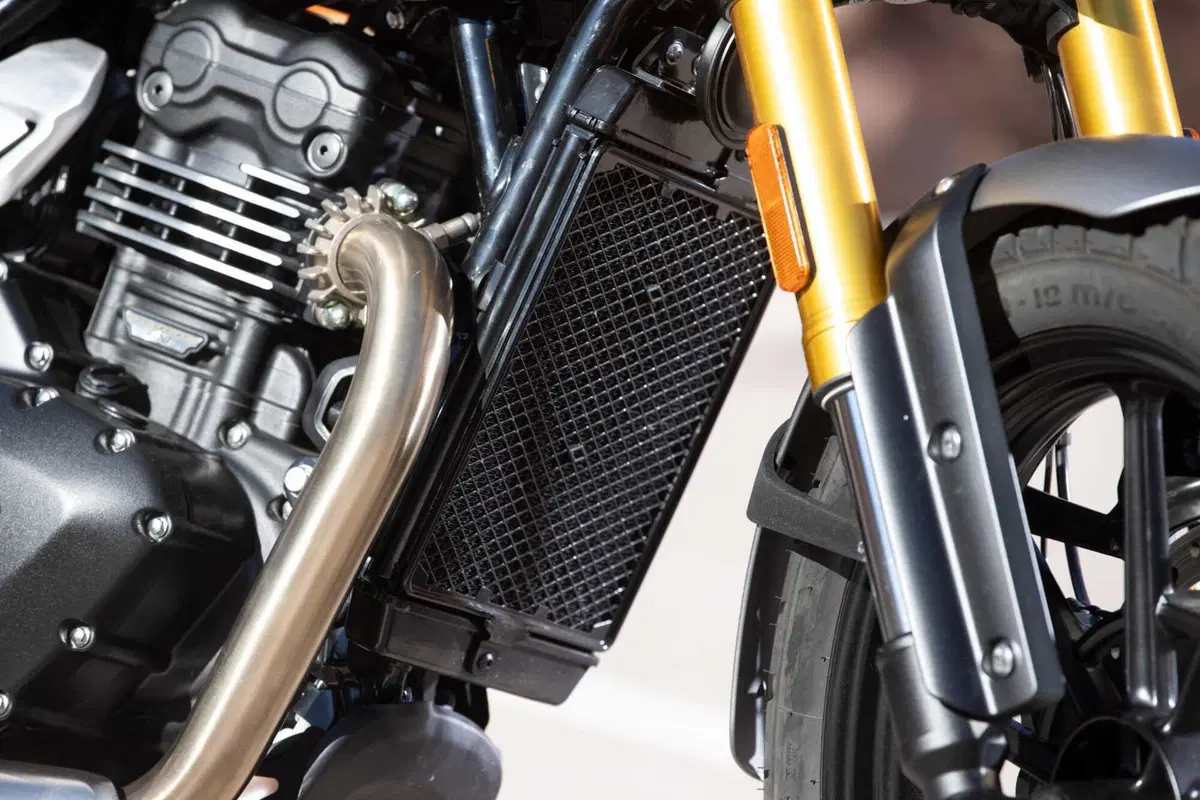 Triumph Scrambler 400 X TEST: come si guida su strada e in fuoristrada. Pro e contro! [VIDEO & GALLERY] (86)