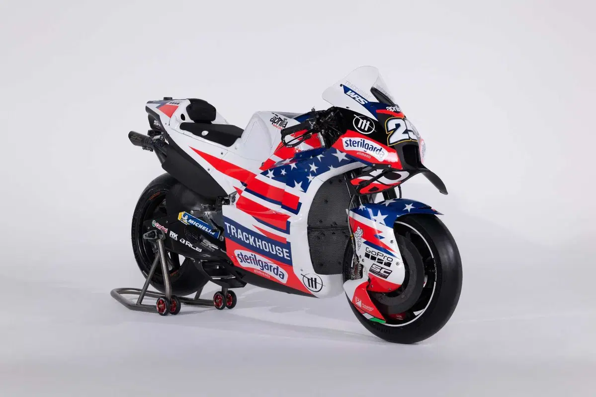 MotoGP 2024. Finita l'attesa, ecco le livree delle Aprilia Trackhouse, le americane! [GALLERY] (11)