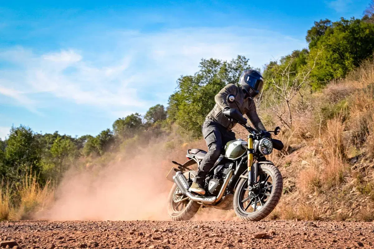 Triumph Scrambler 400 X TEST: come si guida su strada e in fuoristrada. Pro e contro! [VIDEO & GALLERY] (26)