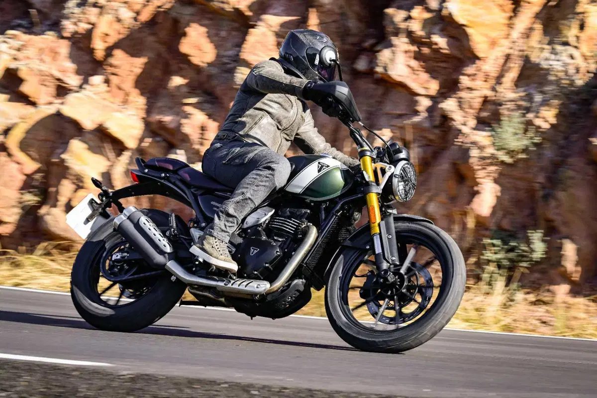Triumph Scrambler 400 X TEST: come si guida su strada e in fuoristrada. Pro e contro! [VIDEO & GALLERY] (18)
