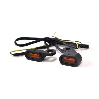Frecce nere con lenti ambrate omologate a LED per 