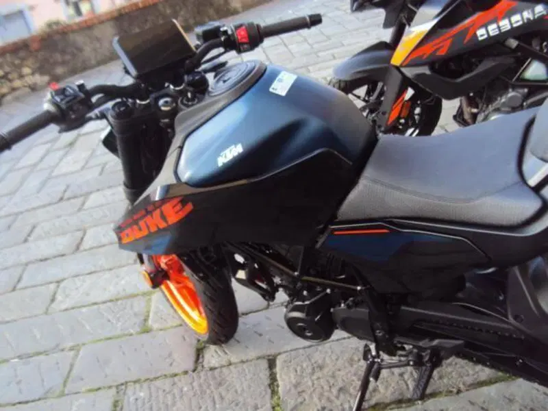 KTM 125 Duke (2024 - 25) (3)