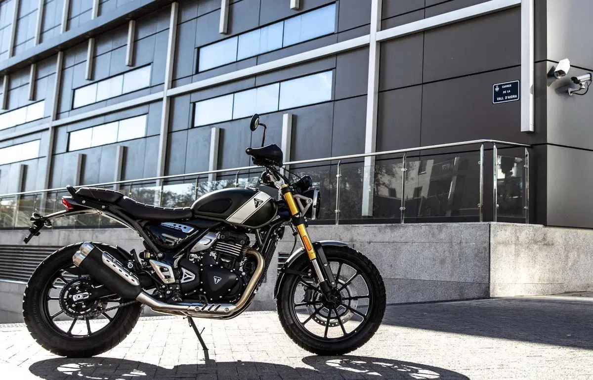 Triumph Scrambler 400 X TEST: come si guida su strada e in fuoristrada. Pro e contro! [VIDEO & GALLERY] (7)