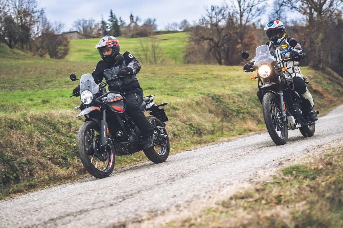Royal Enfield HIMALAYAN 452: è davvero migliorata in tutto? Il nostro LONG TEST