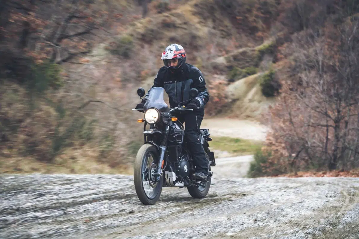 Royal Enfield HIMALAYAN 452: è davvero migliorata in tutto? Il nostro LONG TEST (68)