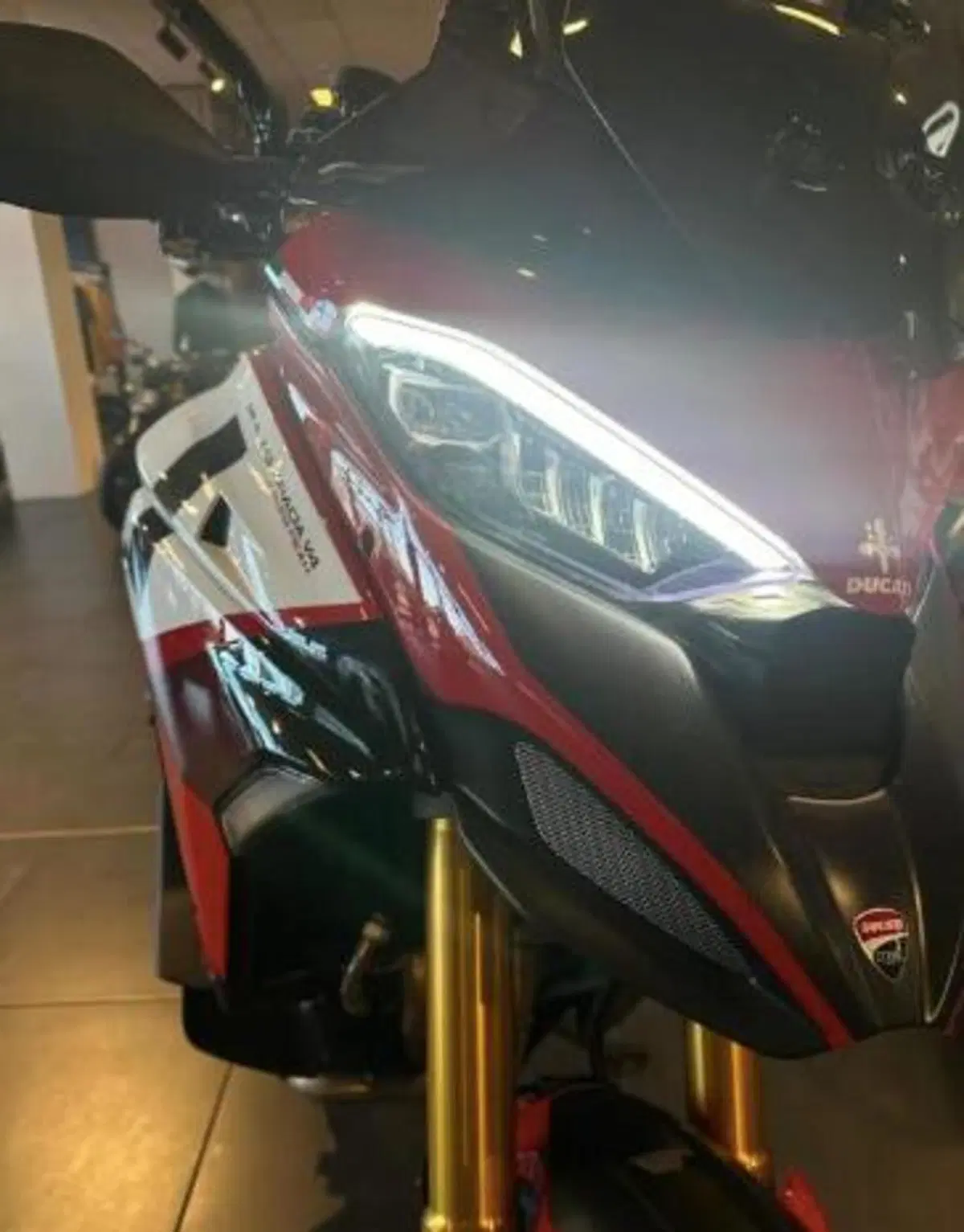 Ducati Multistrada V4 Pikes Peak: l'usato del giorno di Moto.it (10)
