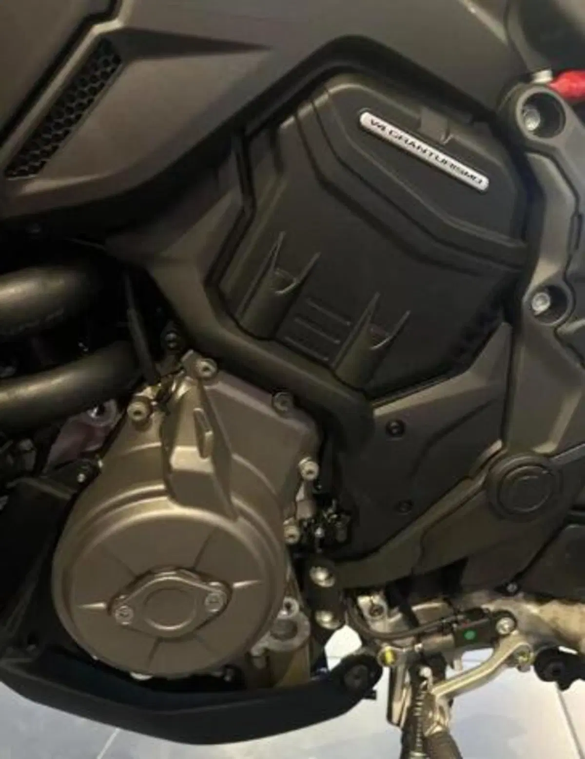 Ducati Multistrada V4 Pikes Peak: l'usato del giorno di Moto.it (12)