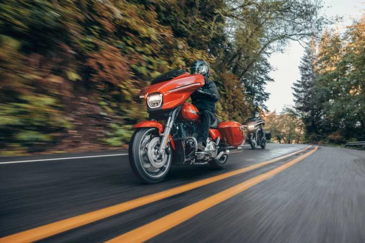 Il nuovo Street Glide 2024 di Harley-Davidson: dotazioni, versioni e prezzi (3)