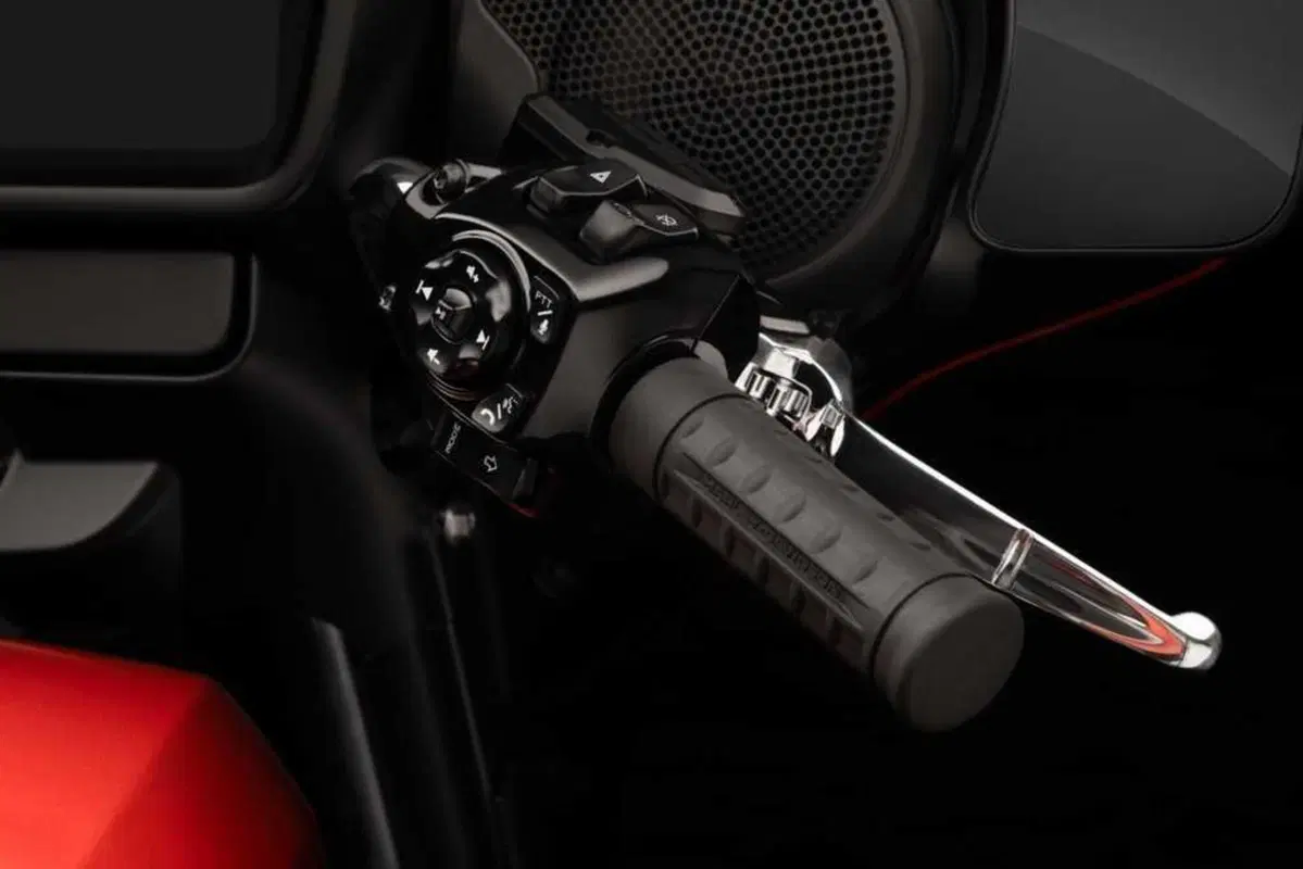 Il nuovo Street Glide 2024 di Harley-Davidson: dotazioni, versioni e prezzi (27)