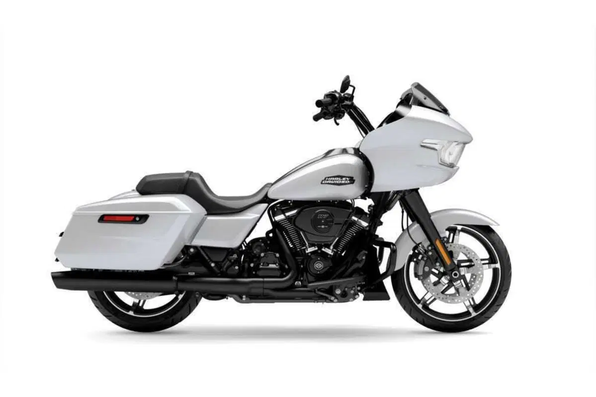 Come cambia il Road Glide 2024? Caratteristiche, prezzi e versioni (10)