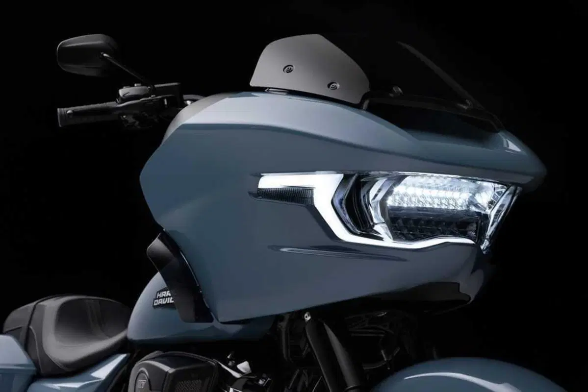 Come cambia il Road Glide 2024? Caratteristiche, prezzi e versioni (16)