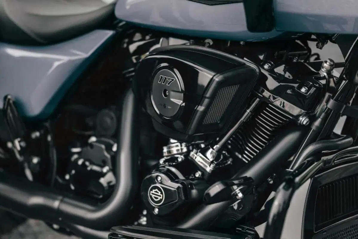 Come cambia il Road Glide 2024? Caratteristiche, prezzi e versioni (25)