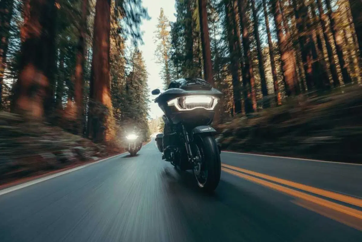 Come cambia il Road Glide 2024? Caratteristiche, prezzi e versioni (29)
