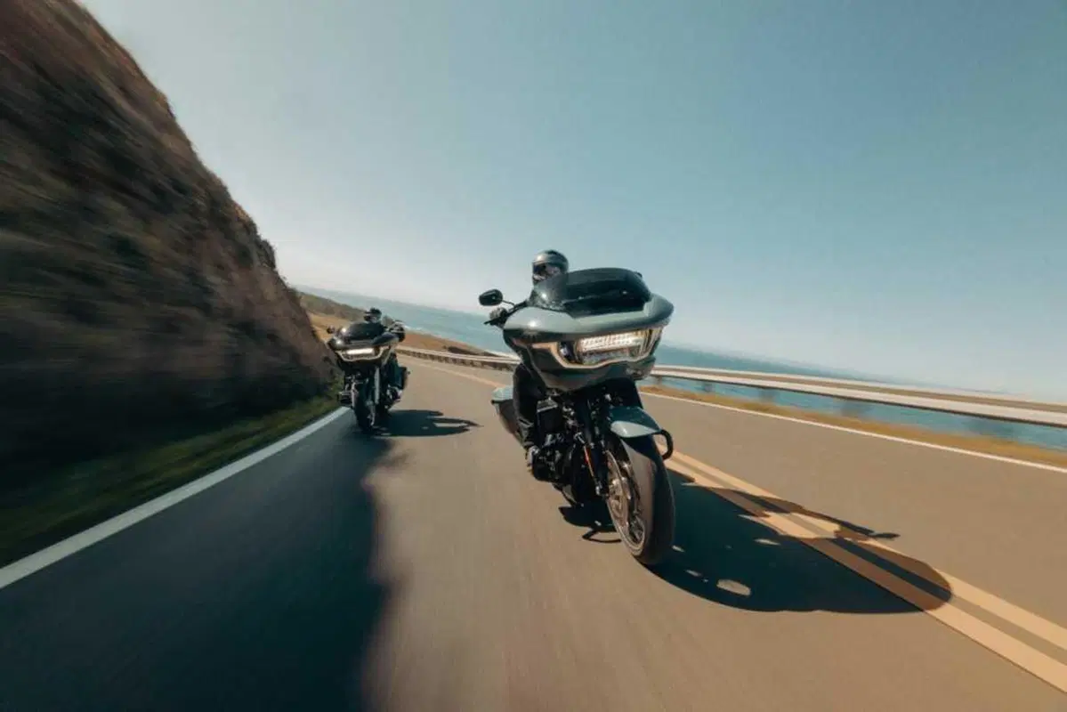 Come cambia il Road Glide 2024? Caratteristiche, prezzi e versioni (32)