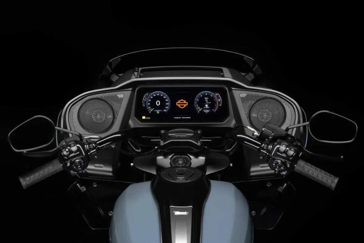 Come cambia il Road Glide 2024? Caratteristiche, prezzi e versioni (40)