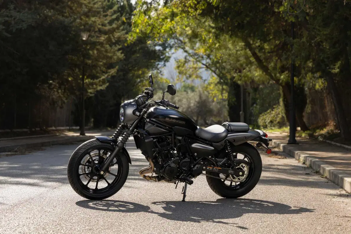 Kawasaki Eliminator 500 SE - Foto statiche (3)