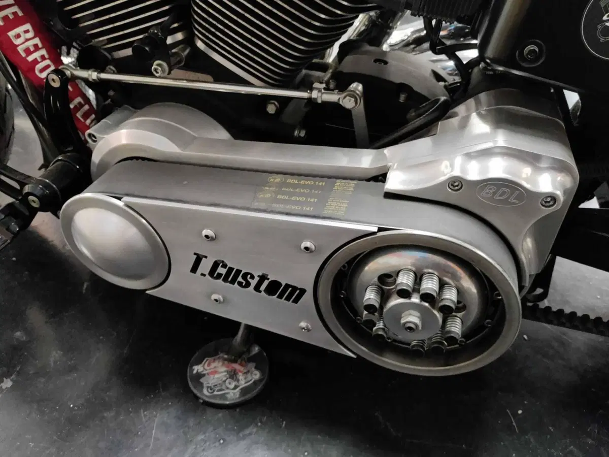 Harley-Davidson 1450 Super Glide (1999 - 02) - FXD (5)