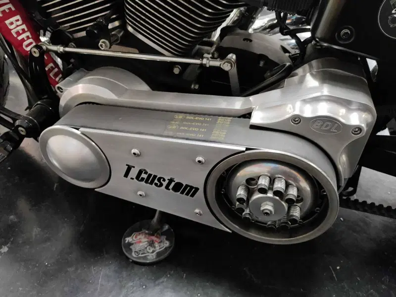 Harley-Davidson 1450 Super Glide (1999 - 02) - FXD (5)