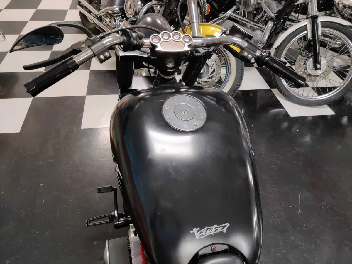 Harley-Davidson 1450 Super Glide (1999 - 02) - FXD (6)