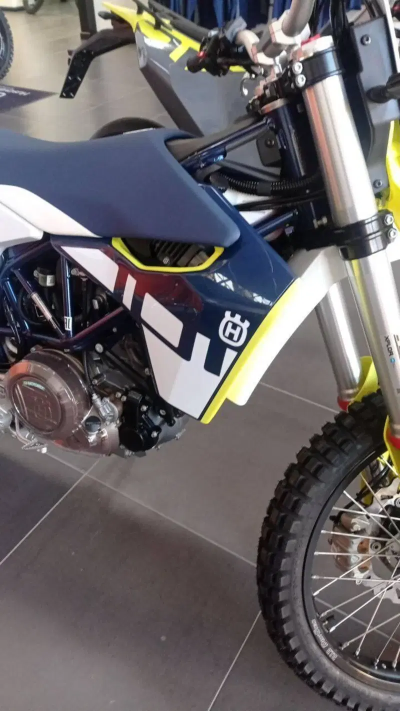 Husqvarna 701 Enduro (2023 - 25)
