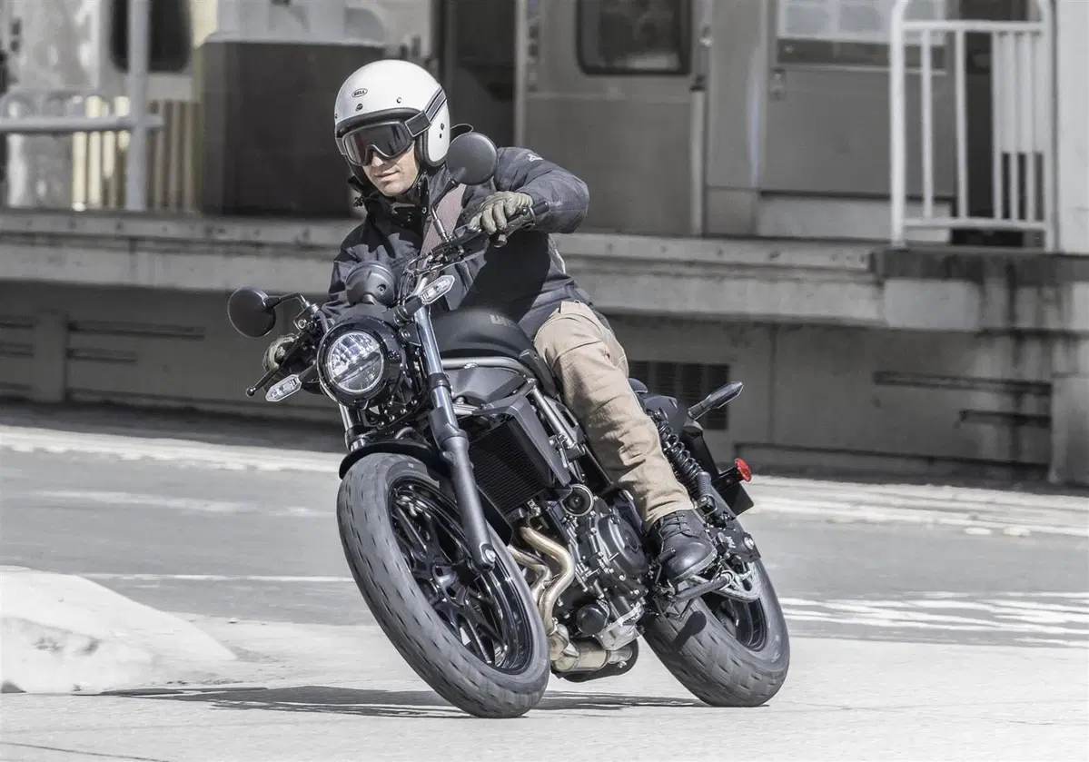 Kawasaki Eliminator 500 (2024 - 26) (6)