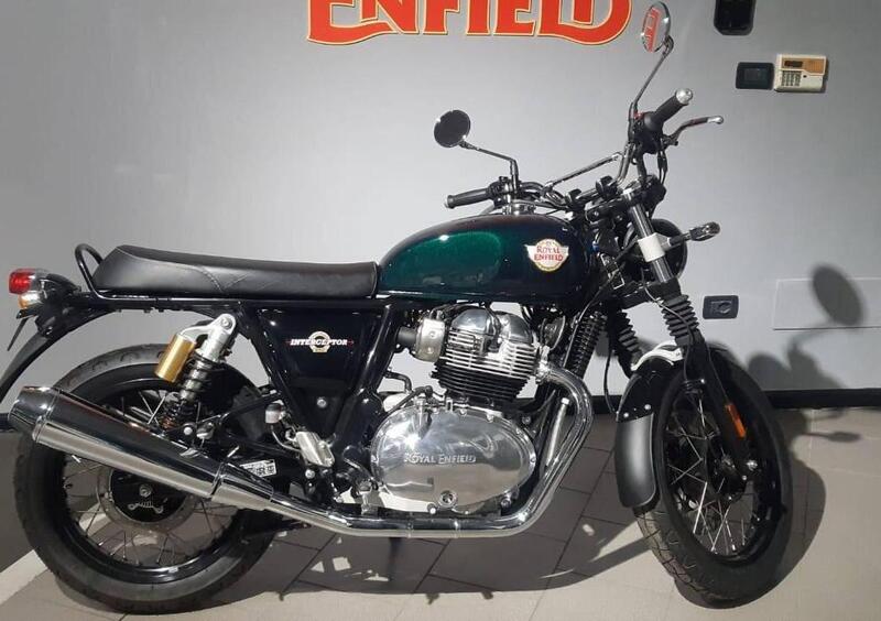 Vendo Royal Enfield Interceptor 650 2021 24 nuova a Arezzo