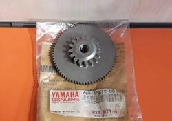 Ingranaggio folle Yamaha 4BP155120000