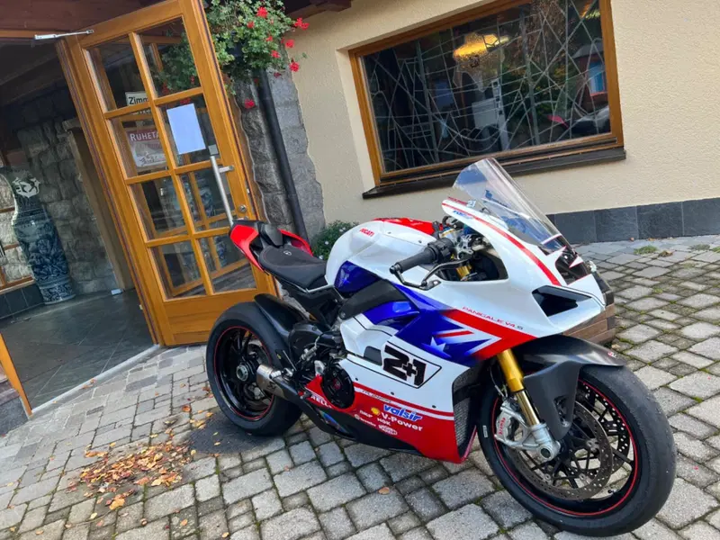 Ducati Panigale V4 S 1100 (2018 - 19)